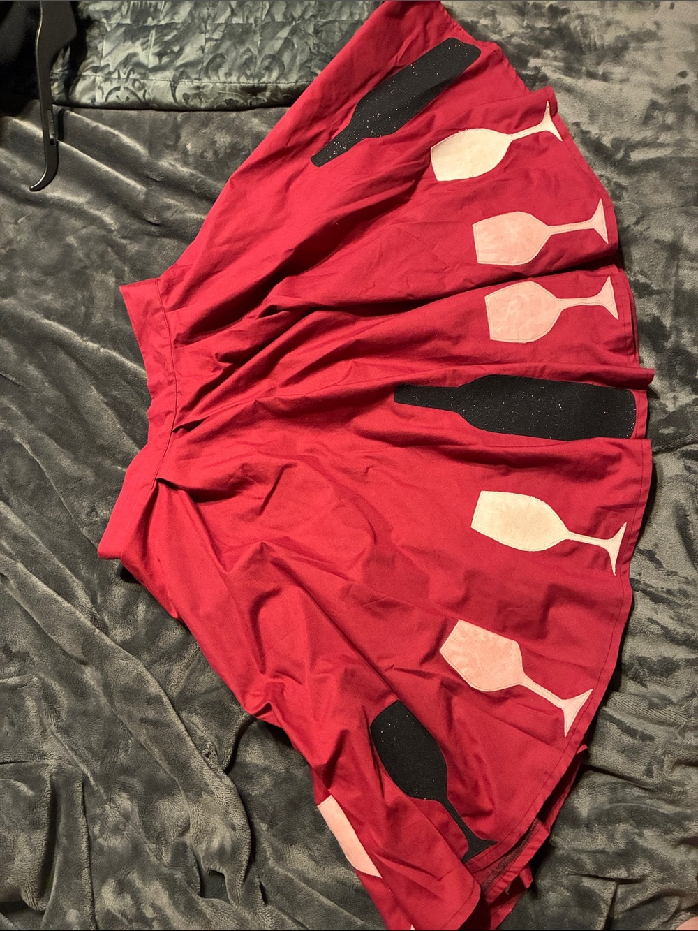 Wine 🍷 glass pinup circle skirt 🍾